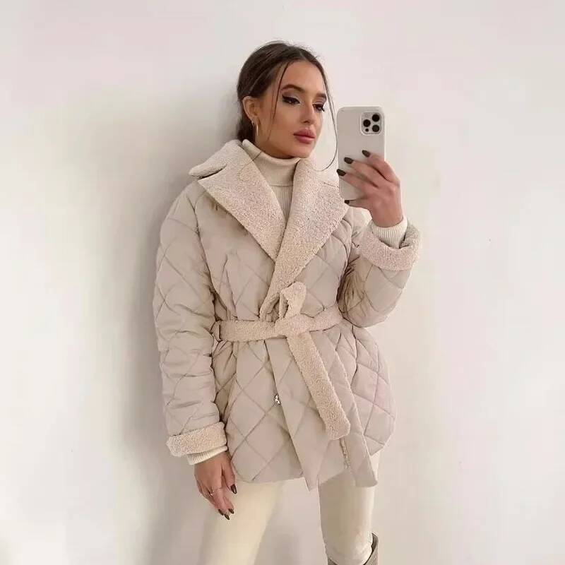 Street Fashion Fall 2025 - Gilet élégant matelassé avec doublure en
