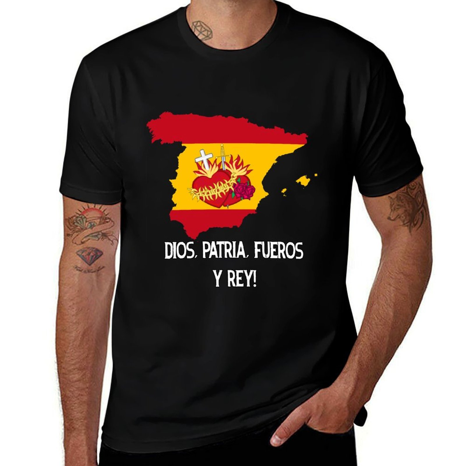 Street Fashion In Spain - T-shirt catholique d'Espagne, mode streetwear, t-shirt