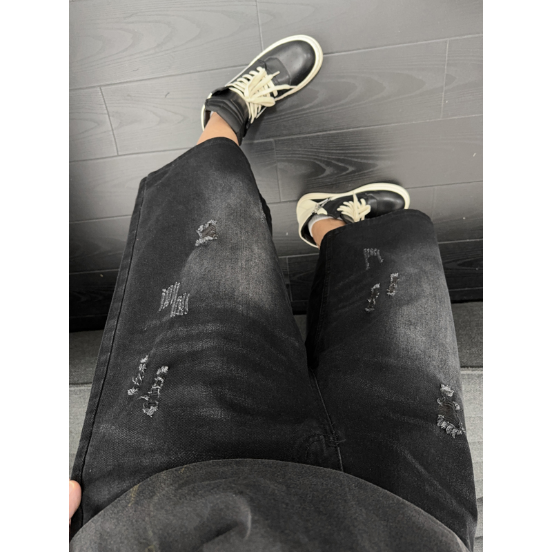 Shorts en jean déchirés et usé - Distressed Jean Rip avis et prix