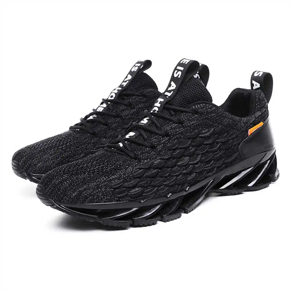 Chaussures de marche pour homm - Street Fashion In Vietnam avis et prix
