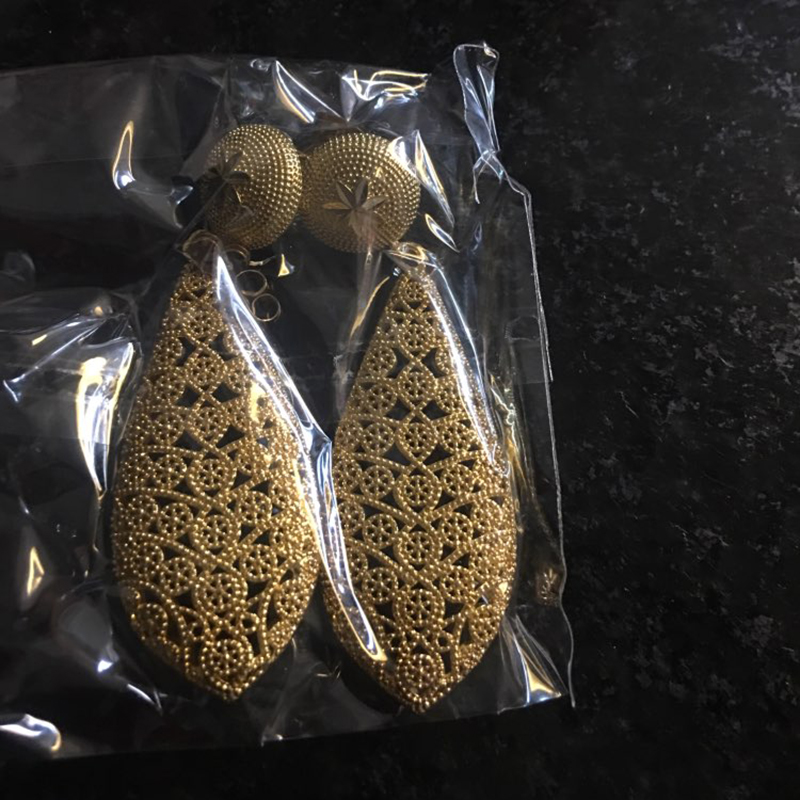 Boucles d'oreilles tendance Du - Street Fashion Dubai avis et prix