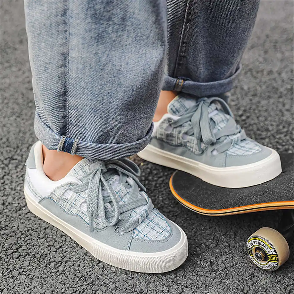 Chaussures d'école Hiphop avec - Street Fashion In Vietnam avis et prix